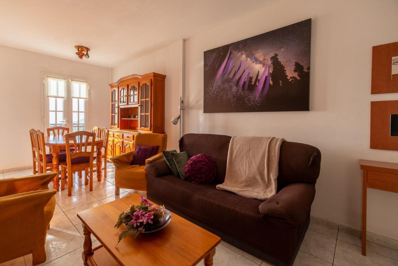 Apartamentos Leomar I لوس يانوس دي أريداني المظهر الخارجي الصورة